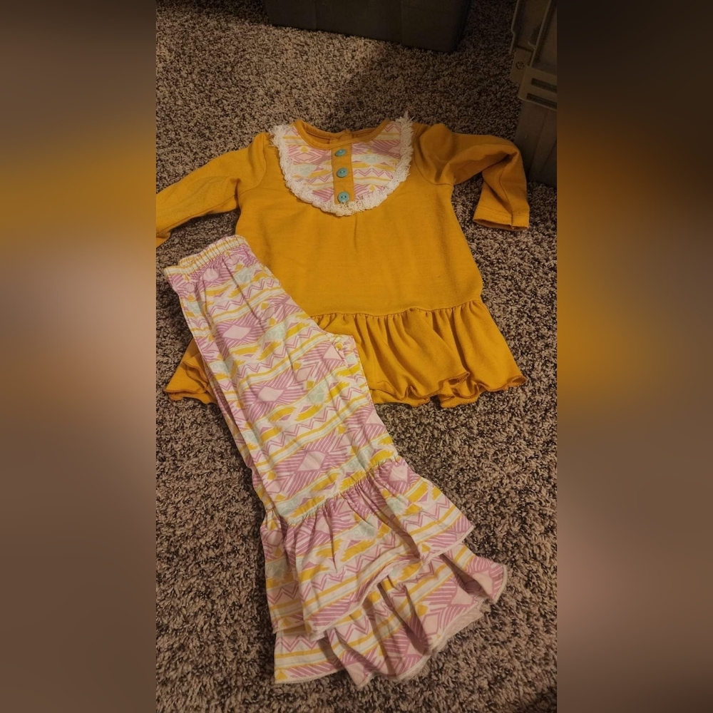 2t ricrac and ruffles